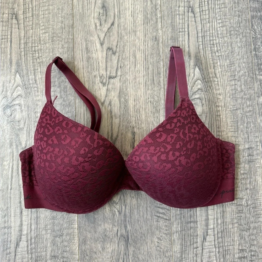 VS Pink Wear Everywhere Push Up